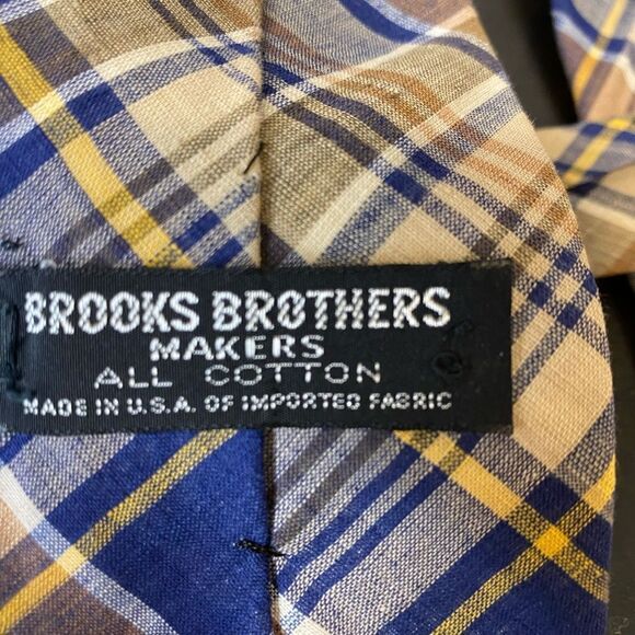 Brooks Brothers Makers all cotton blue and tan plaid tie - Picture 4 of 5